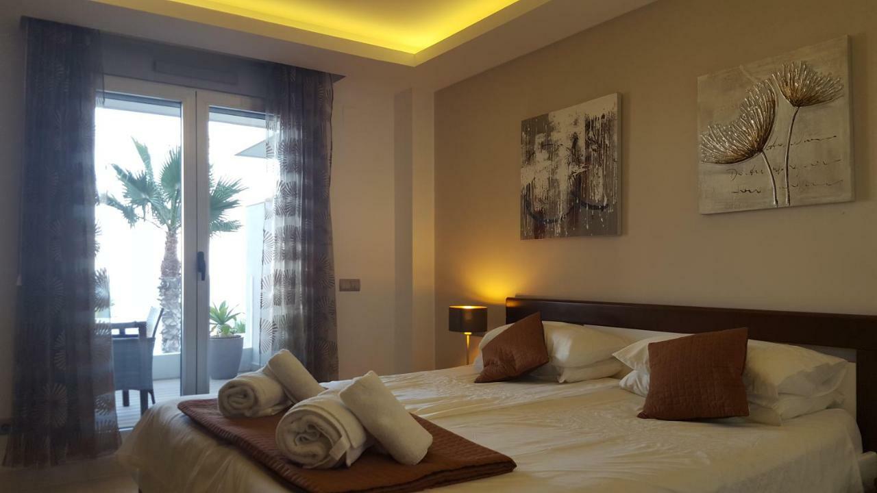 Horizon Beach Apartment 에스테포나 외부 사진